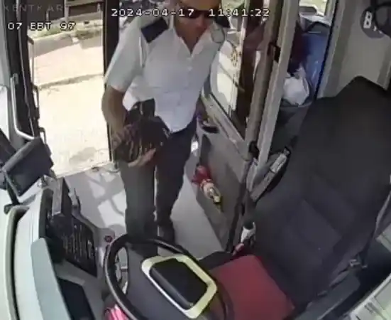100 bin TL'yi halk otobüsünde unuttu
