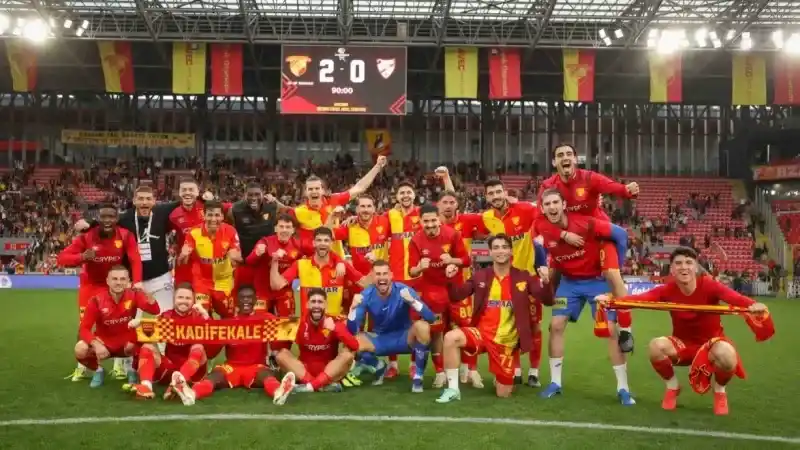 Göztepe, Süper Lig için gün sayıyor