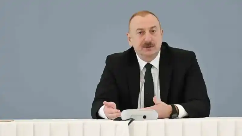 Aliyev: “Fransa, Hindistan ve Yunanistan, Ermenistan’ı silahlandırıyor”