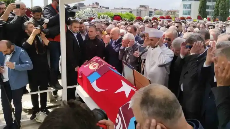 Mehmet Ali Yılmaz son yolculuğuna uğurlandı