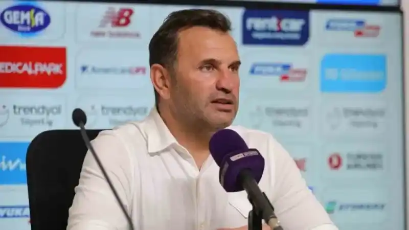 Okan Buruk: “Büyük rekorlara imza atıyoruz”