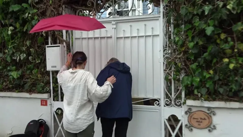 Korhan Berzeg’in eşi ve kızı soruları cevapsız bıraktı