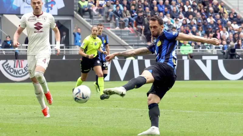 Inter, Hakan Çalhanoğlu’nun golleriyle kazandı