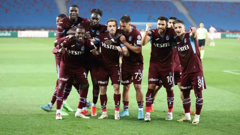 Trabzonspor'dan müthiş geri dönüş: 4-2