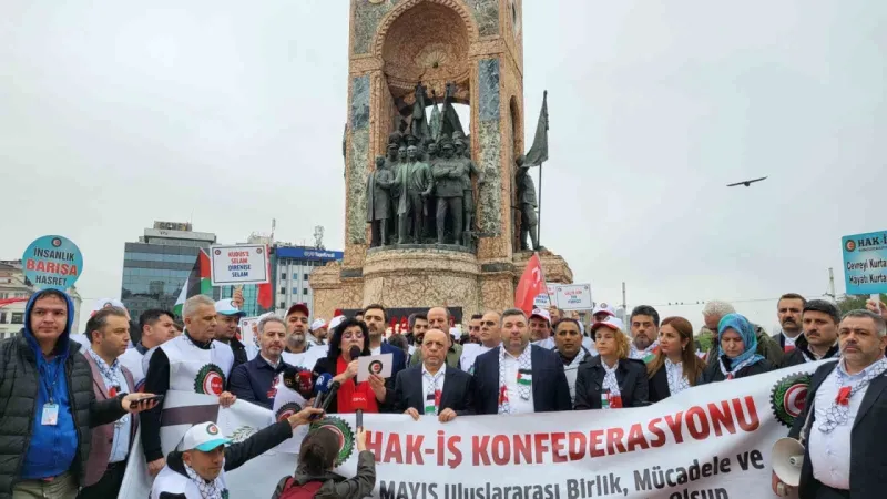 HAK-İŞ Taksim’de
