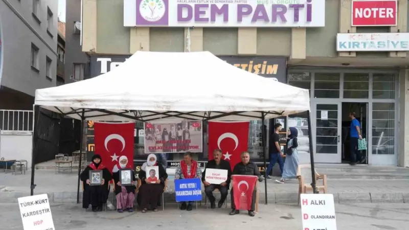Muşlu ailelerin evlat nöbeti devam ediyor