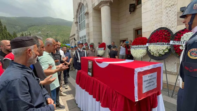 Şehit Uzman Çavuş Ertaş’a hüzünlü veda