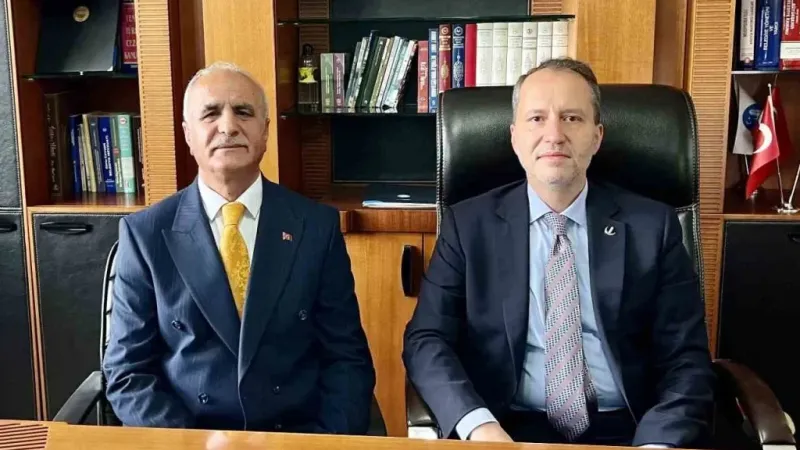 Yeniden Refah Partisi Genel Başkanı Erbakan, teşekkür ziyareti için Ağrı’da
