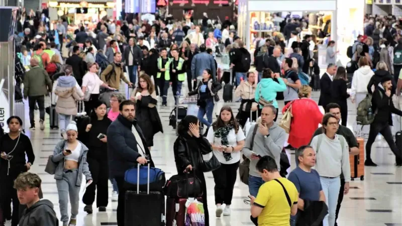 Antalya’dan yeni turist rekoru
