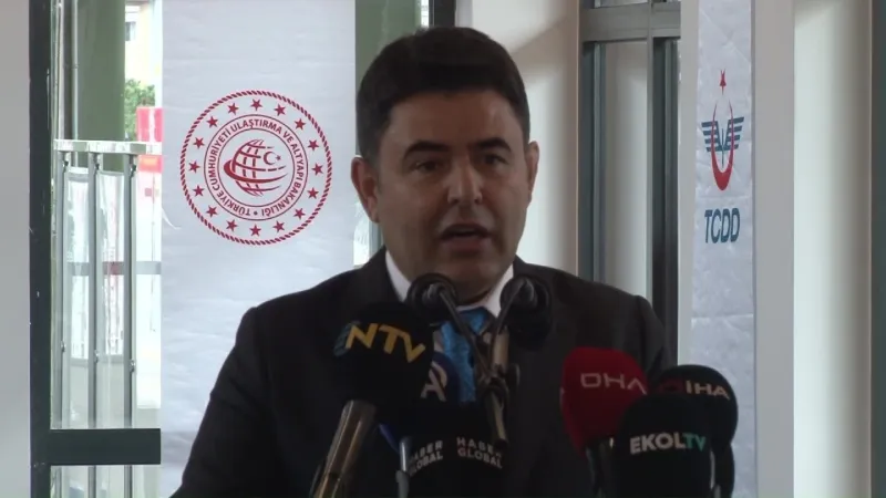 İstanbul - Sivas YHT ilk seferini yaptı