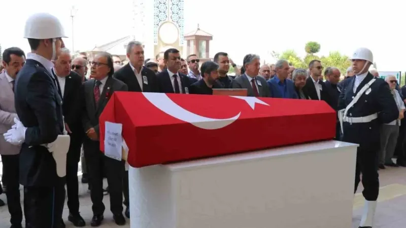 Eski Devlet Bakanı Kocabatmaz törenle son yolculuğuna uğurlandı