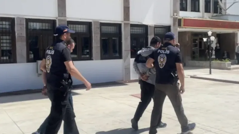 Vatandaşları 10 milyon lira dolandıran şahıslar yakalandı