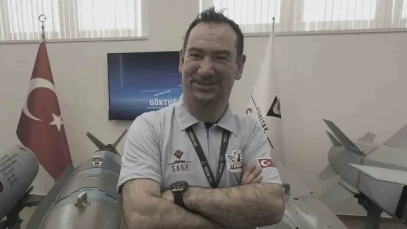 Bakan Kacır, engelleri aşan ilk Türk uzay mühendisini tebrik etti