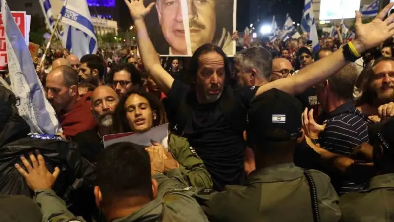 Tel Aviv ve Kudüs’te hükümet karşıtı protesto