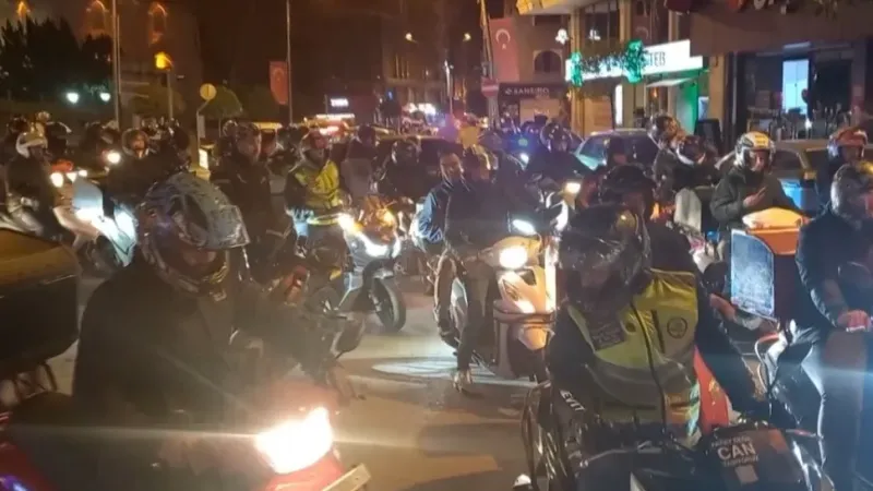 Kuryeler ’Ata Emre’ için kornalarını çaldı