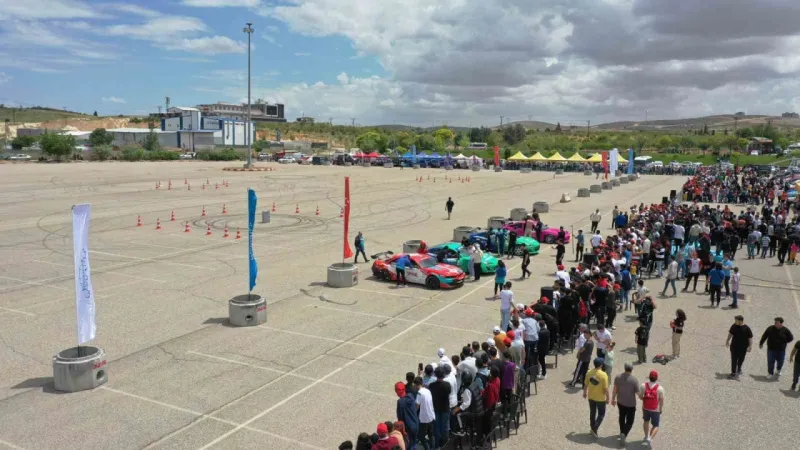Gaziantep Auto-Drift Fest muhteşem gösterilere sahne oldu