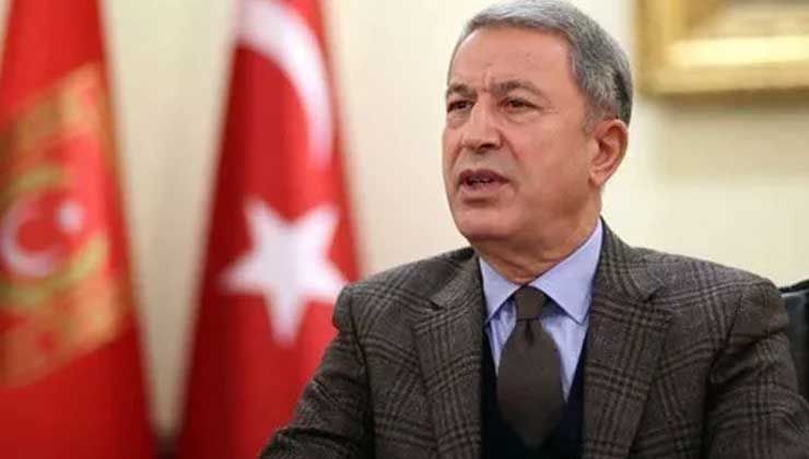 Bakan Akar’dan Yunanistan’a net mesaj: Bir milimetre geri adım atmak yok