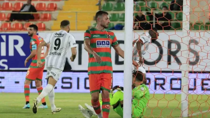 Trendyol Süper Lig: Alanyaspor: 1 - Beşiktaş: 1 (Maç sonucu)