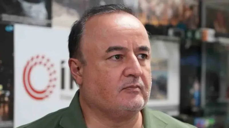 Engin Fırat: “Türk hocalar yurt dışında bir yer edinmek istiyorsa tek yol uluslararası başarıdır”