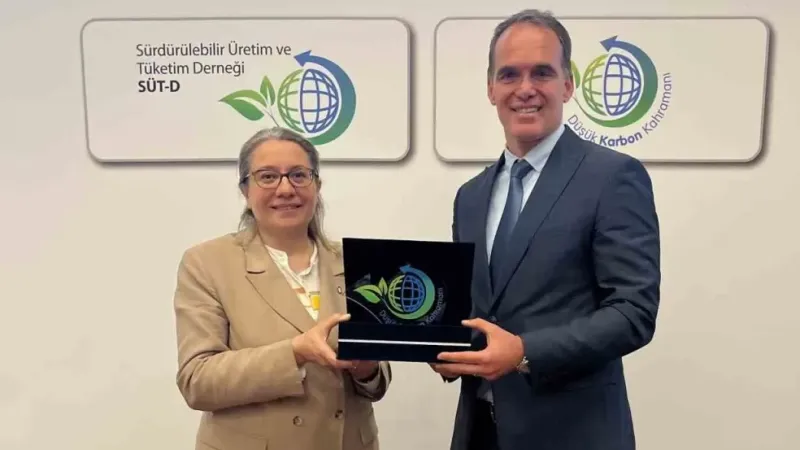 Petrol Ofisi’ne “Düşük Karbon Kahramanı” ödülü