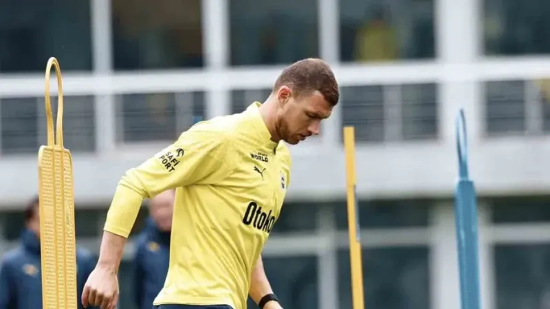 Fenerbahçe, Galatasaray maçı hazırlıklarına başladı Fenerbahçe, Galatasaray maçı hazırlıklarına başladı