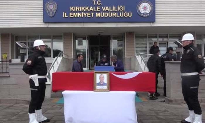 Kalbine yenik düşen polis memuru Arif Koç için tören düzenlendi