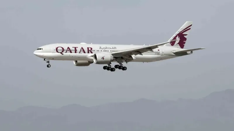 Katar’dan İrlanda’ya giden uçak türbülansa girdi: 12 yaralı