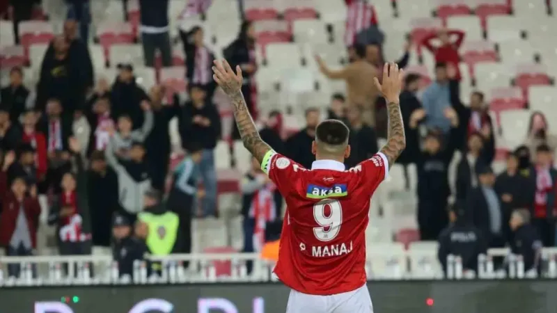 Ernest Muçi ve Rey Manaj, Arnavutluk kadrosunda yer aldı