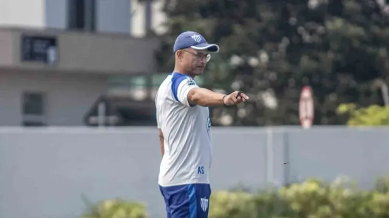 Alex de Souza bugün Antalya’da