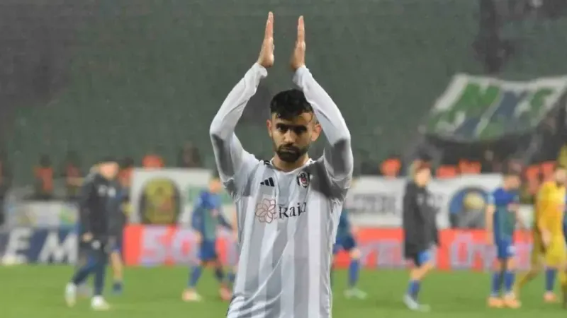 Rachid Ghezzal, Beşiktaş’a veda etti