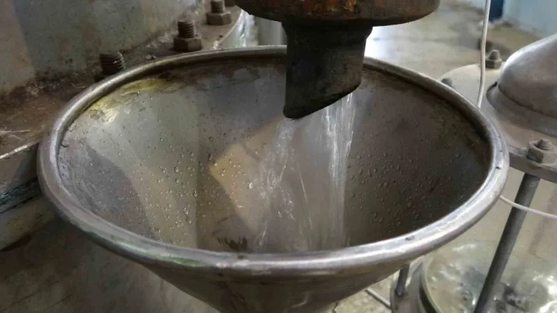 4 tondan sadece 1 litre çıkıyor, litresi 400 bin TL’yi buluyor