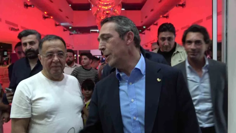 Ali Koç, Antalya’da dernek ve kongre üyeleri ile buluştu Ali Koç, Antalya’da dernek ve kongre üyeleri ile buluştu