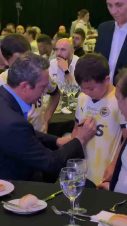 Ali Koç, Antalya’da dernek ve kongre üyeleri ile buluştu Ali Koç, Antalya’da dernek ve kongre üyeleri ile buluştu