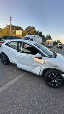 Sosyal medya fenomeni Enes Batur ve Zelal Işıl Özdemir kaza yaptı
