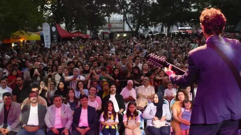 Söğütte Ayna grubu rüzgari esti Söğütte Ayna grubu rüzgari esti