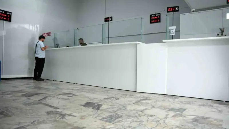 İkinci el otomobil satışları durdu, noterler boş kaldı