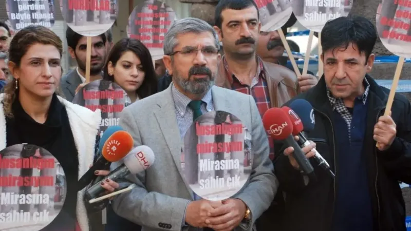 Tahir Elçi davasında gerekçeli karar açıklandı: 3 sanık için beraat kararı verildi