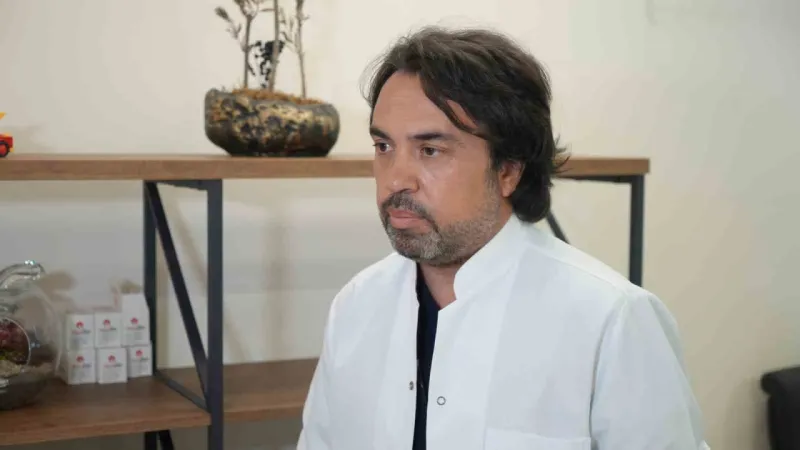 Uzmanından çarpıcı ’Kan sulandırıcı’ açıklaması: "Saç ekimi masasından kalp krizleri geliyor”