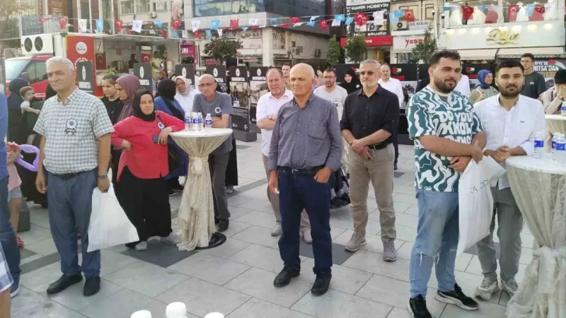 Ümraniye Belediyesi Srebrenitsa Katliamı’nın 29. yıldönümünde fotoğraf sergisi açtı