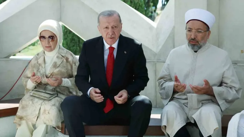 Cumhurbaşkanı Erdoğan: "15 Temmuz’a ‘oyun’ diyenleri kıyamete kadar affetmeyeceğiz"