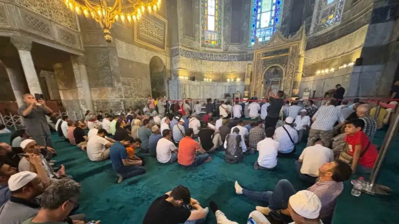Ayasofya Camii’nde 15 Temmuz şehitleri için hatim duası okundu
