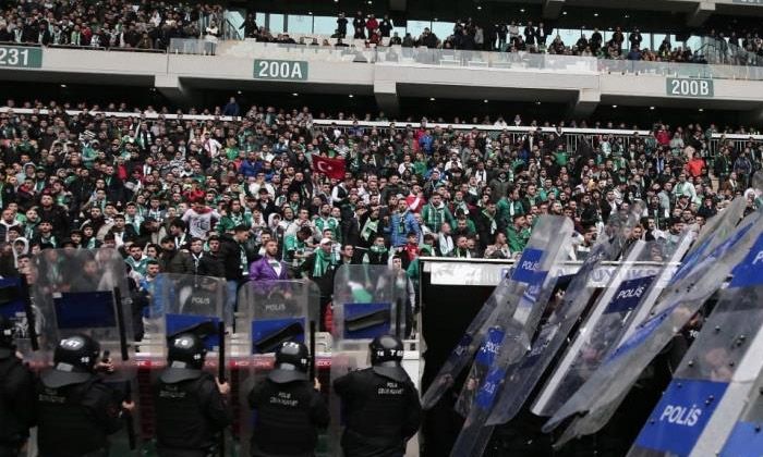 Bursaspor’a 9 maç seyircisiz oynama cezası