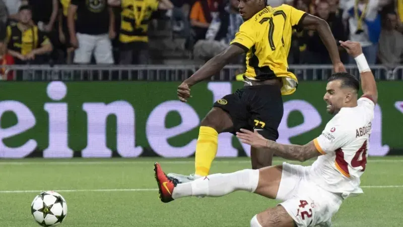 Abdülkerim Bardakcı kırmızı kart gördü