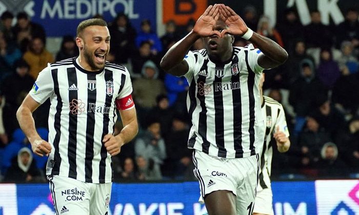 Beşiktaş, Medipol Başakşehir’i iki golle geçti