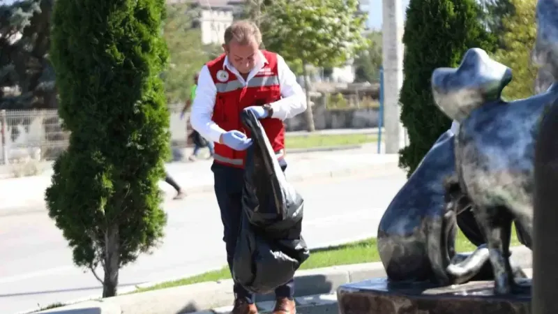Bolu’da yere tüküren ve çöp atanlara 5 milyon 297 bin 463 TL ceza kesildi