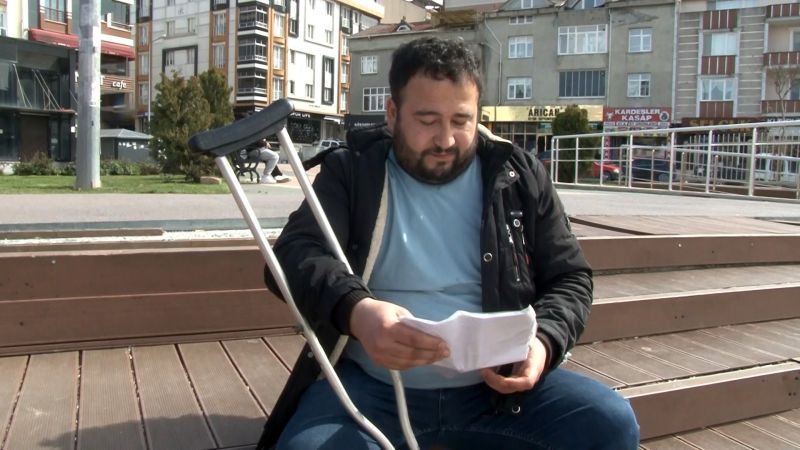 Yürüyerek Girdiği Hastaneden Tekerlekli Sandalye İle Çıktı