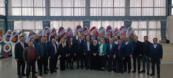 TOSİAD YENİ YÖNETİMİNİ SEÇTİ