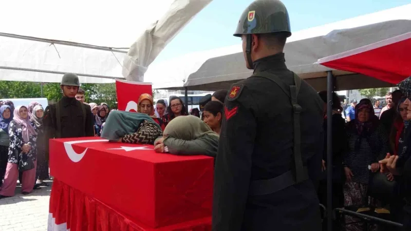 Şehit Piyade Binbaşı Isparta’da son yolculuğuna uğurlandı