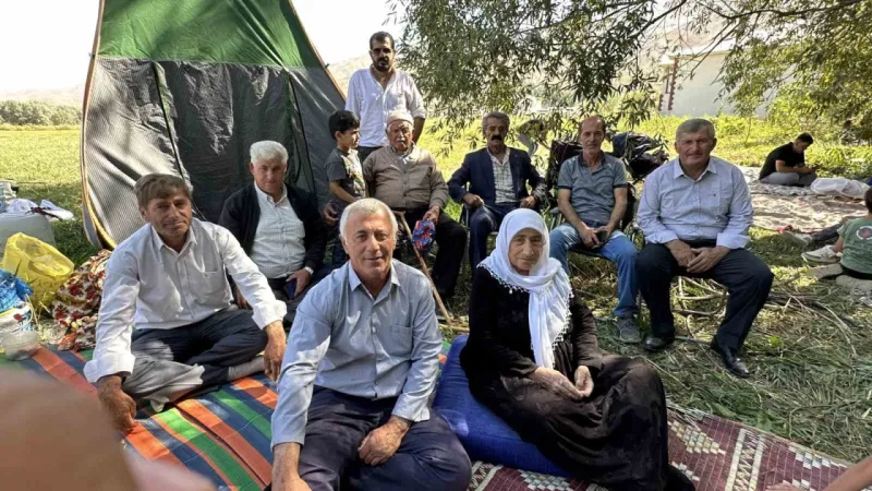 Aşiret festivaline 20 bin kişi katıldı, 300 koyun kesildi