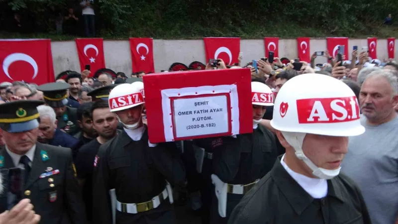 10 gün önce terfi alan şehit Üsteğmen Ömer Fatih Ayar son yolculuğuna uğurlandı